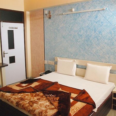 Hotel Kingdom Palace Udaipur Room photo