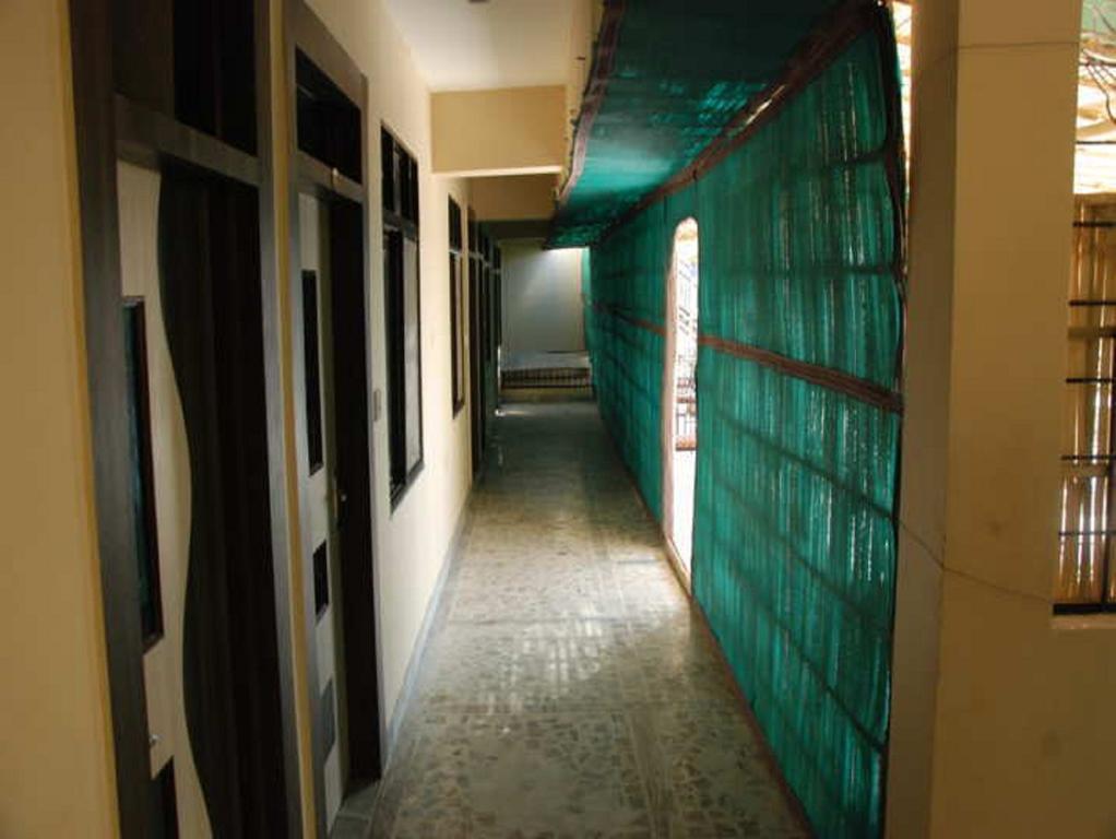 Hotel Kingdom Palace Udaipur Exterior photo