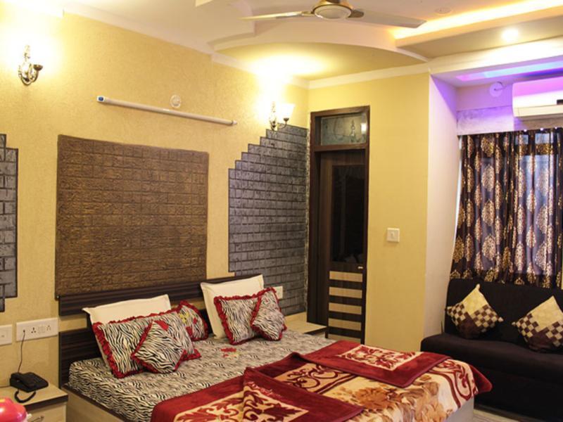 Hotel Kingdom Palace Udaipur Exterior photo